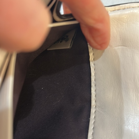 Coach signature slim envelope wallet with buttery soft interior leather - Picture 11 of 11